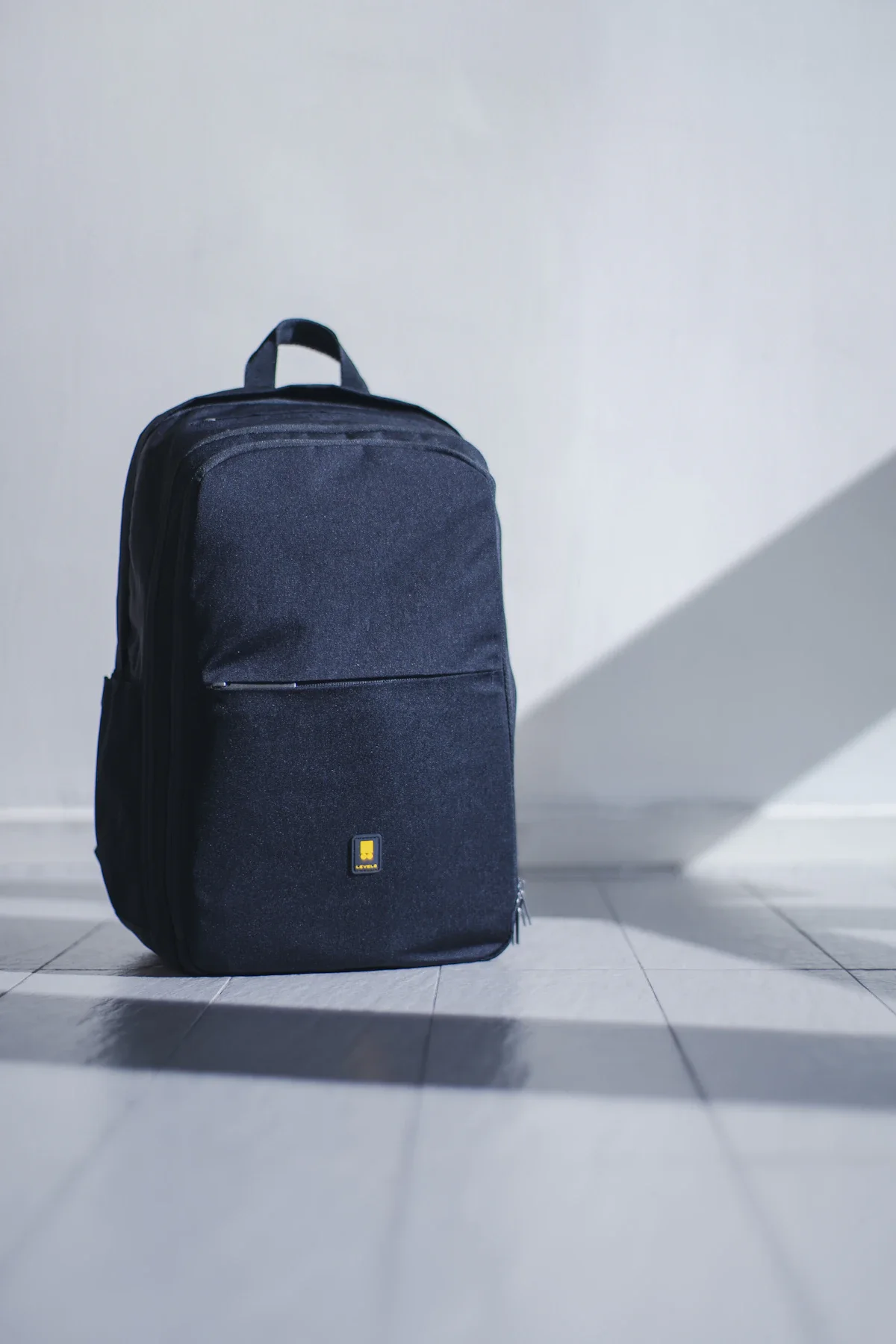 The B2B Brand's Guide to Choosing Leather Bag Hardware: Zippers, Buckles and Locks article image