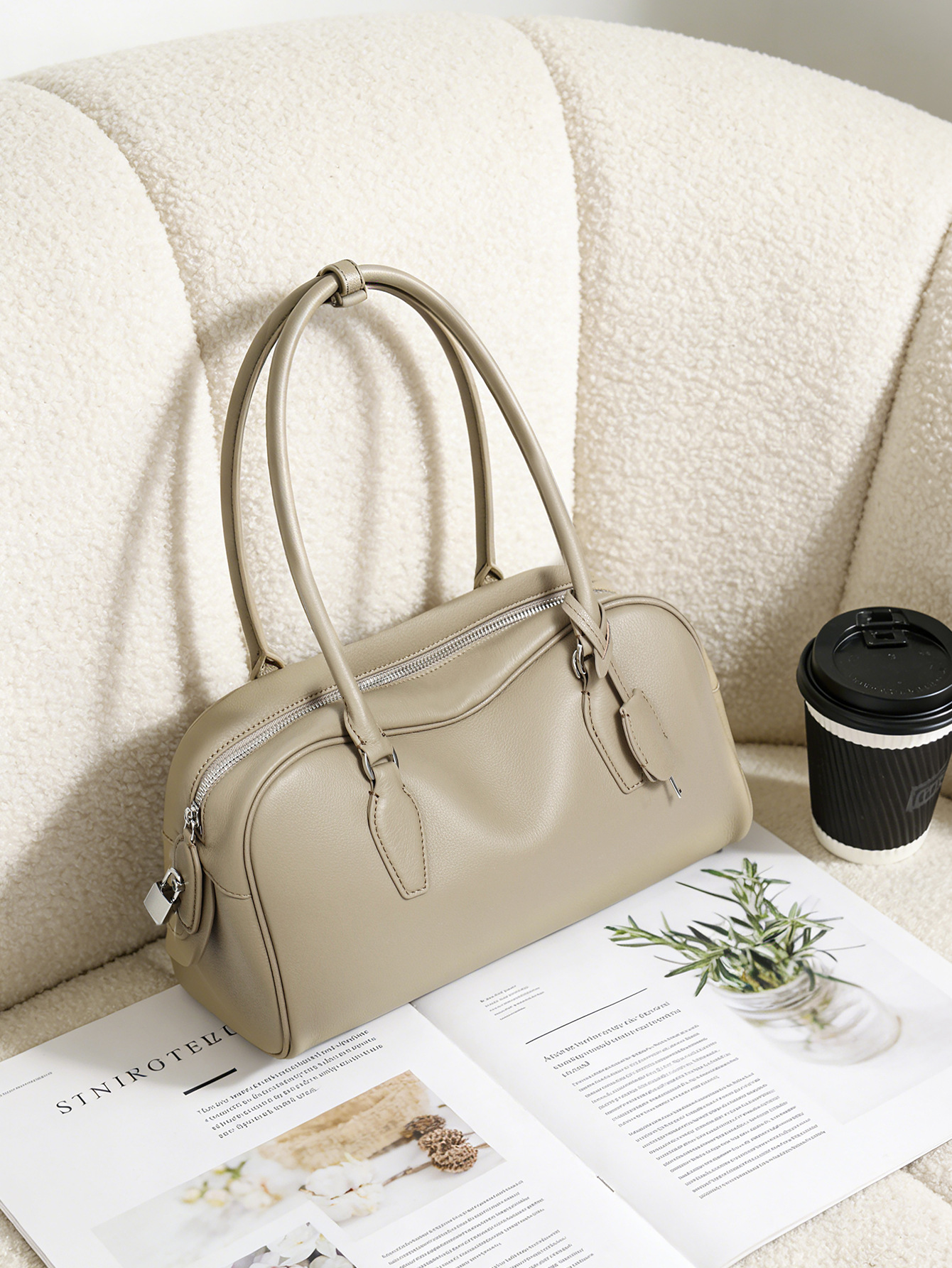 Product image 4 of Handbag Genuine Leather Crossbody Bag New Arrival for wholesale handbag buyers