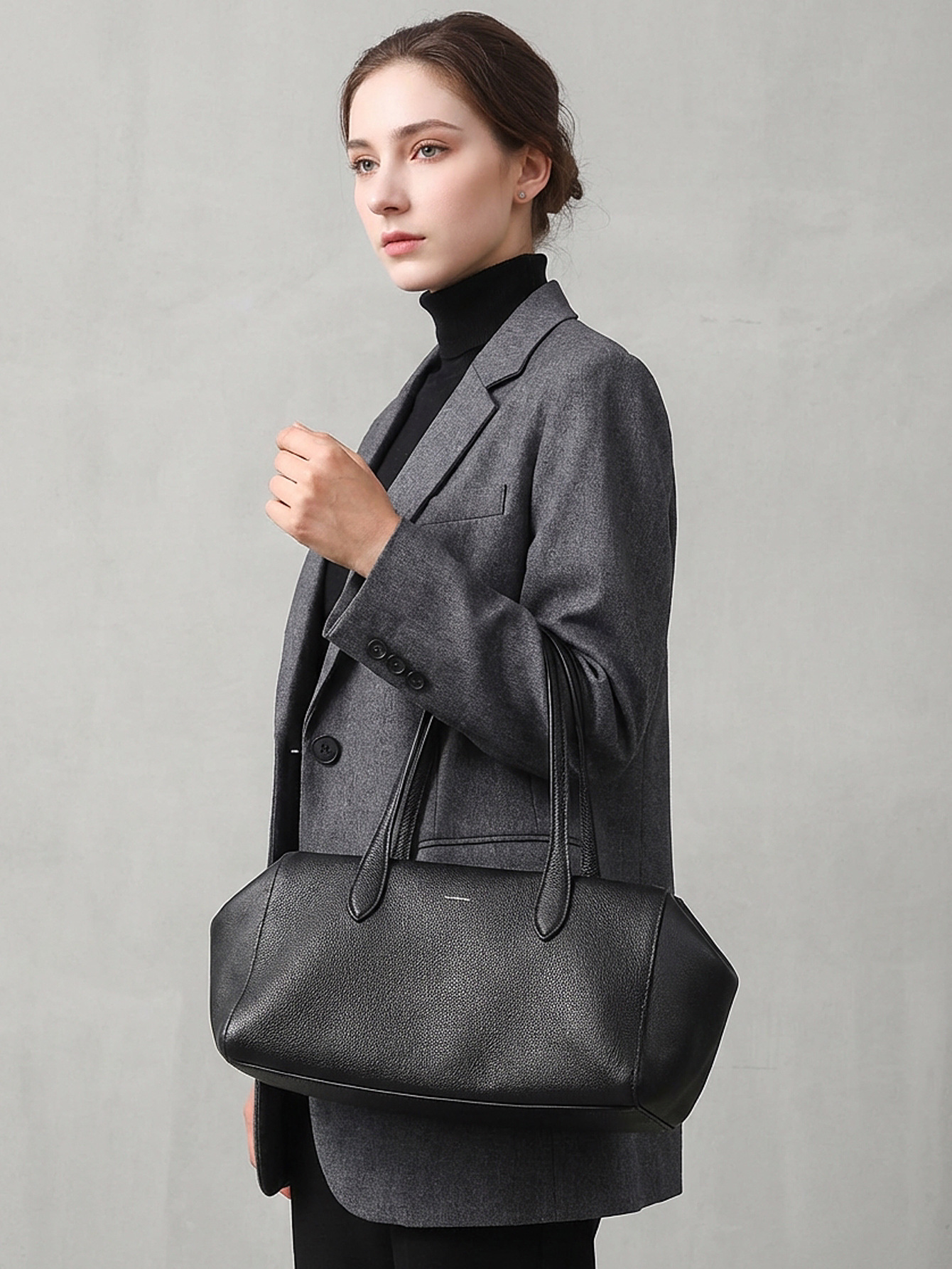 Product image 2 of Shoulder Bag Commuting Modern Style Handbag Genuine Leather Women’s Bag for wholesale handbag buyers