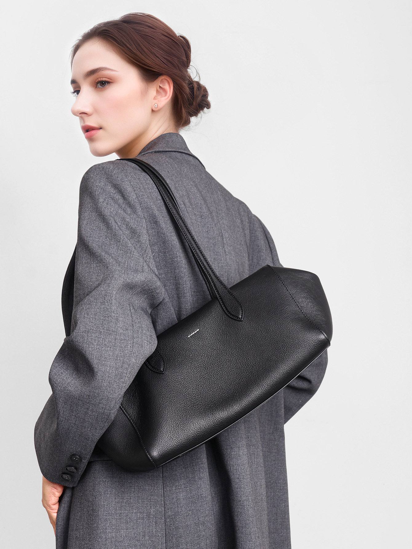Product image 3 of Shoulder Bag Commuting Modern Style Handbag Genuine Leather Women’s Bag for wholesale handbag buyers