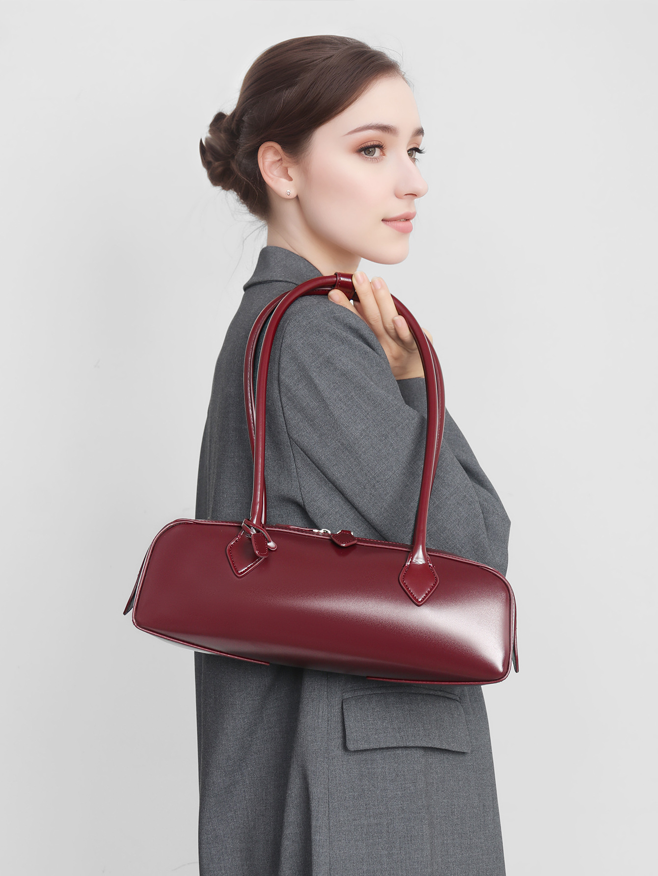 Product image 4 of Shoulder Bag Commuting Style Genuine Leather Women’s Bag Baguette Bag for wholesale handbag buyers
