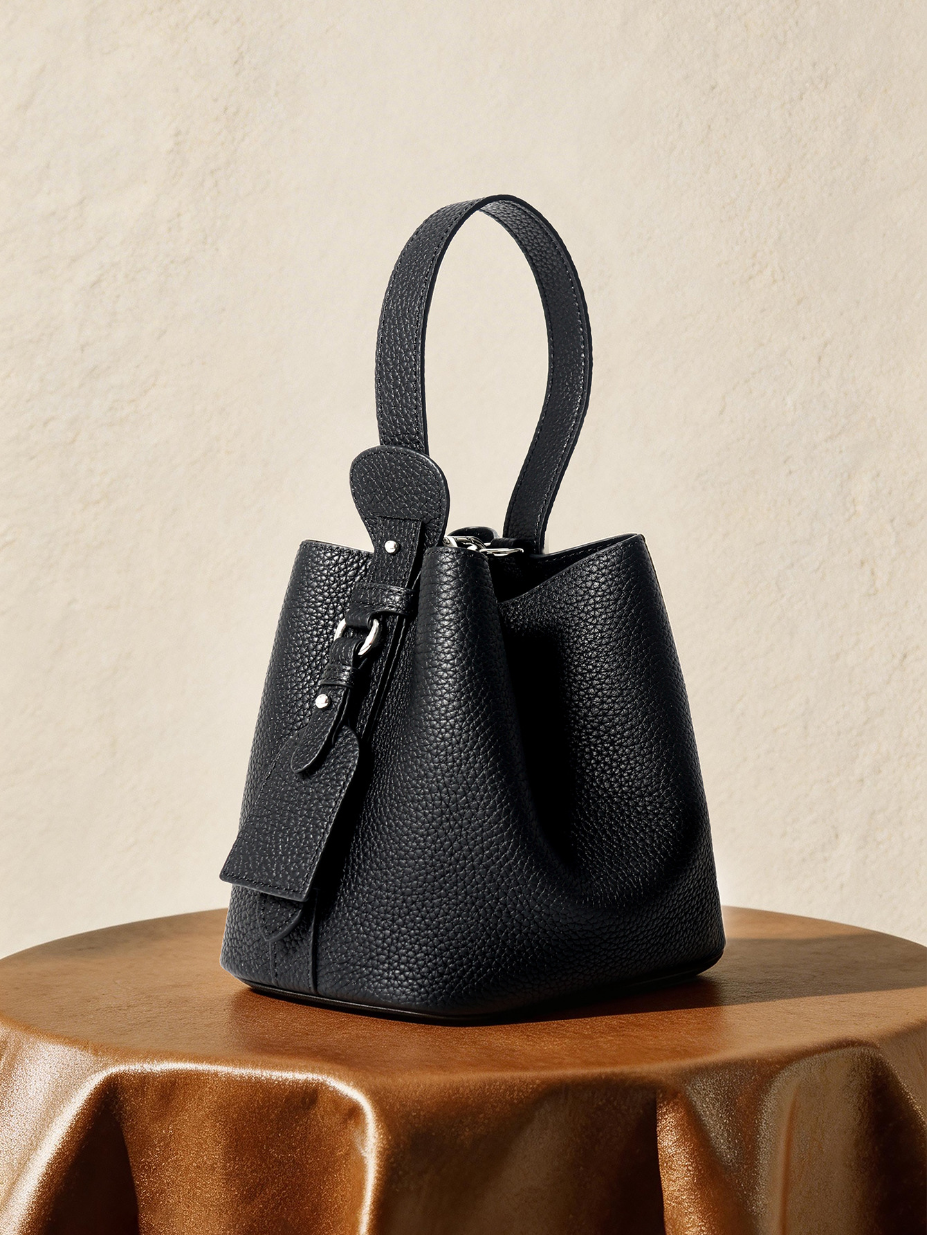 Product image 2 of Shoulder Bag Versatile Genuine Leather Women’s Bag Cowhide Leather New Arrival for wholesale handbag buyers